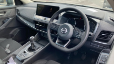 Nissan Qashqai 1.3 DiG-T MH Acenta Premium 5dr Petrol Hatchback